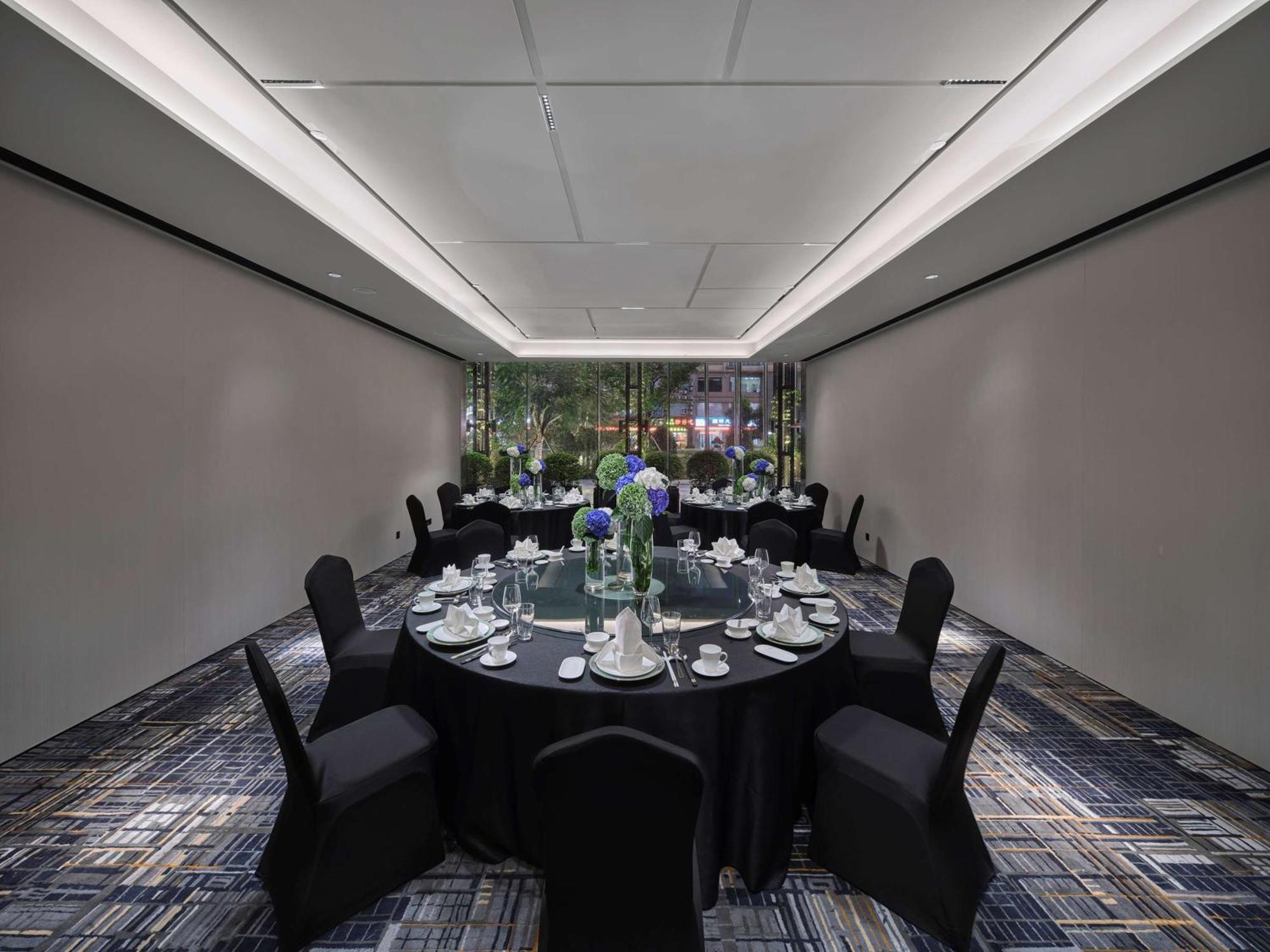 Hilton Garden Inn Guangzhou Tianhe Exteriör bild