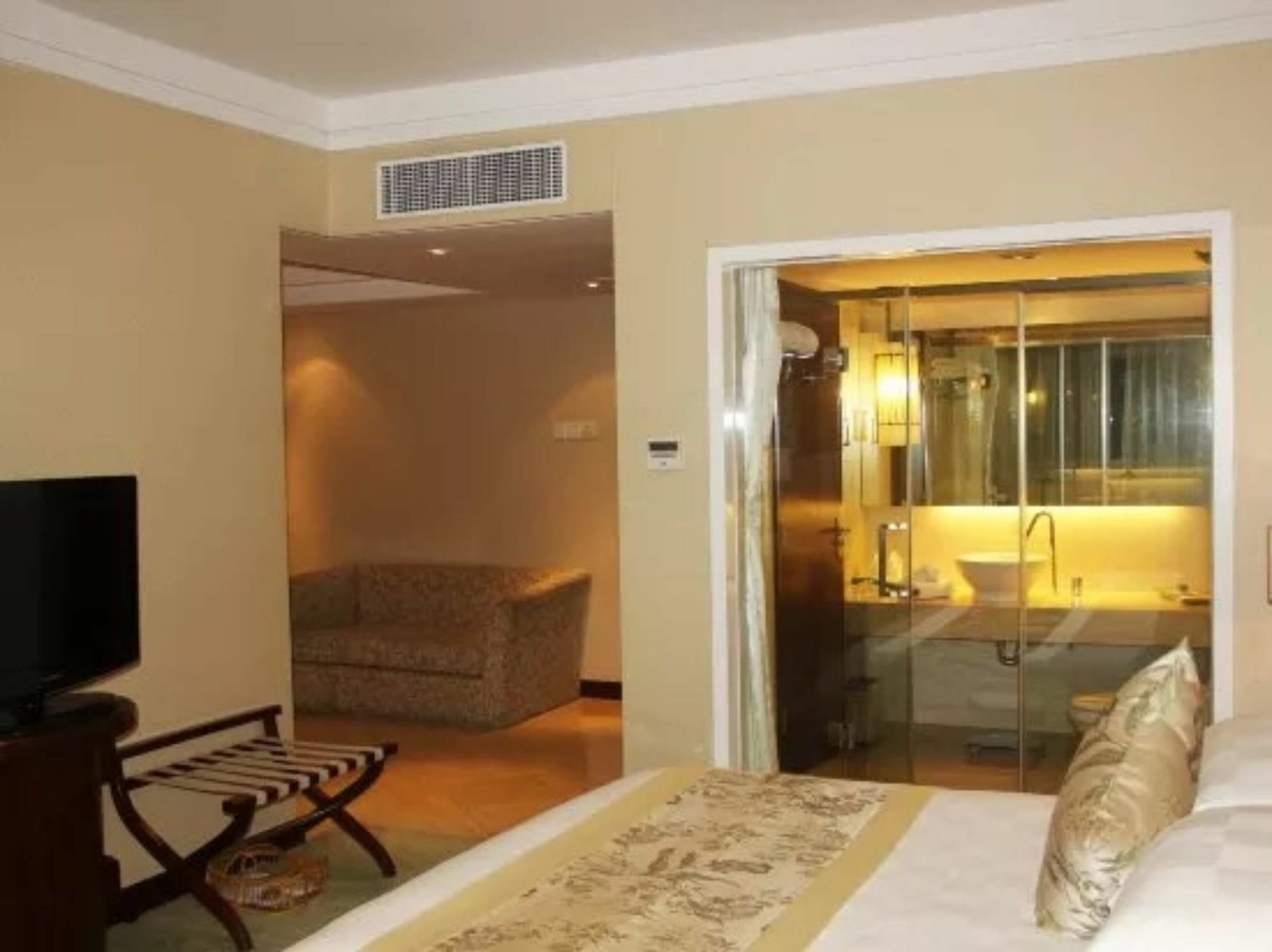 Hilton Garden Inn Guangzhou Tianhe Exteriör bild